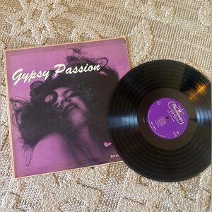 1956 vinyl record album titled "Gypsy Passion" by Joszy And His Orchestra lp